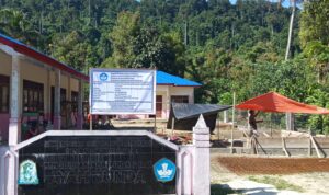 Setelah Viral, TK Ayah Bunda Desa Amabaan Akhirnya Pasang Papan Informasi Proyek Setelah Viral, TK Ayah Bunda Desa Amabaan Akhirnya Pasang Papan Informasi Proyek