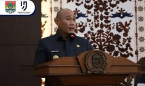 Wali kota Lubuk Linggau H Rachmad Hidayat pimpin Rapat Paripurna DPRD, Sampaikan Raperda Pertanggung jawaban Pelaksanaan APBD Thun Anggaran 2025 Wali kota Lubuk Linggau H Rachmad Hidayat pimpin Rapat Paripurna DPRD, Sampaikan Raperda Pertanggung jawaban Pelaksanaan APBD Thun Anggaran 2025