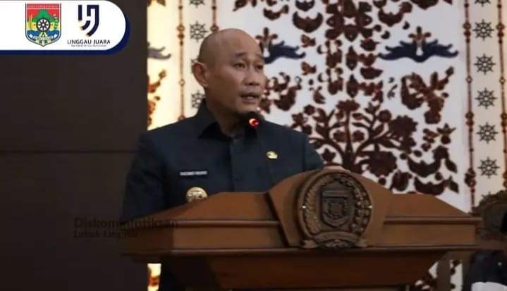 Wali kota Lubuk Linggau H Rachmad Hidayat pimpin Rapat Paripurna DPRD, Sampaikan Raperda Pertanggung jawaban Pelaksanaan APBD Thun Anggaran 2025