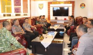 Perkuat Soliditas TNI-Polri, Polres Musi Rawas Jalin Silaturahmi dengan Kodim 0406 Lubuk Linggau Perkuat Soliditas TNI-Polri, Polres Musi Rawas Jalin Silaturahmi dengan Kodim 0406 Lubuk Linggau