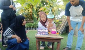 UCAPAN SELAMAT ULANG TAHUN PERTAMA UCAPAN SELAMAT ULANG TAHUN PERTAMA