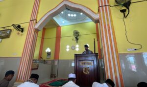 Peran Aktif Da’i Kamtibmas Polres Musi Rawas Sampaikan Himbauan Karhutla di Mimbar Jumat Peran Aktif Da’i Kamtibmas Polres Musi Rawas Sampaikan Himbauan Karhutla di Mimbar Jumat