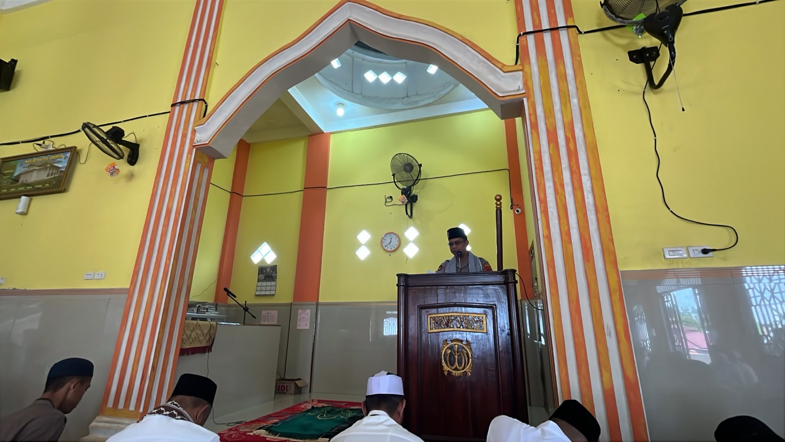 Peran Aktif Da’i Kamtibmas Polres Musi Rawas Sampaikan Himbauan Karhutla di Mimbar Jumat
