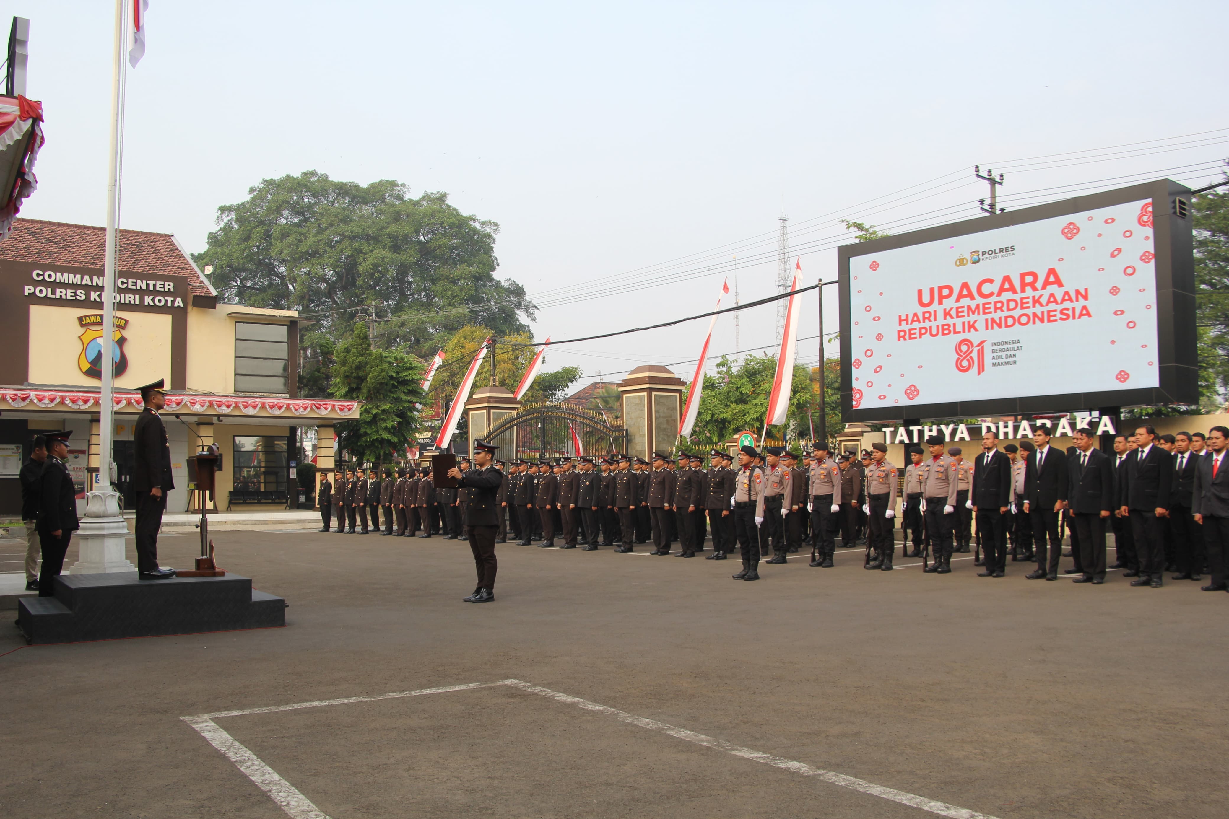 HUT ke-81 RI, Polres Kediri Kota Teguhkan Semangat Nasionalisme dan Pengabdian kepada Masyarakat HUT ke-81 RI, Polres Kediri Kota Teguhkan Semangat Nasionalisme dan Pengabdian kepada Masyarakat