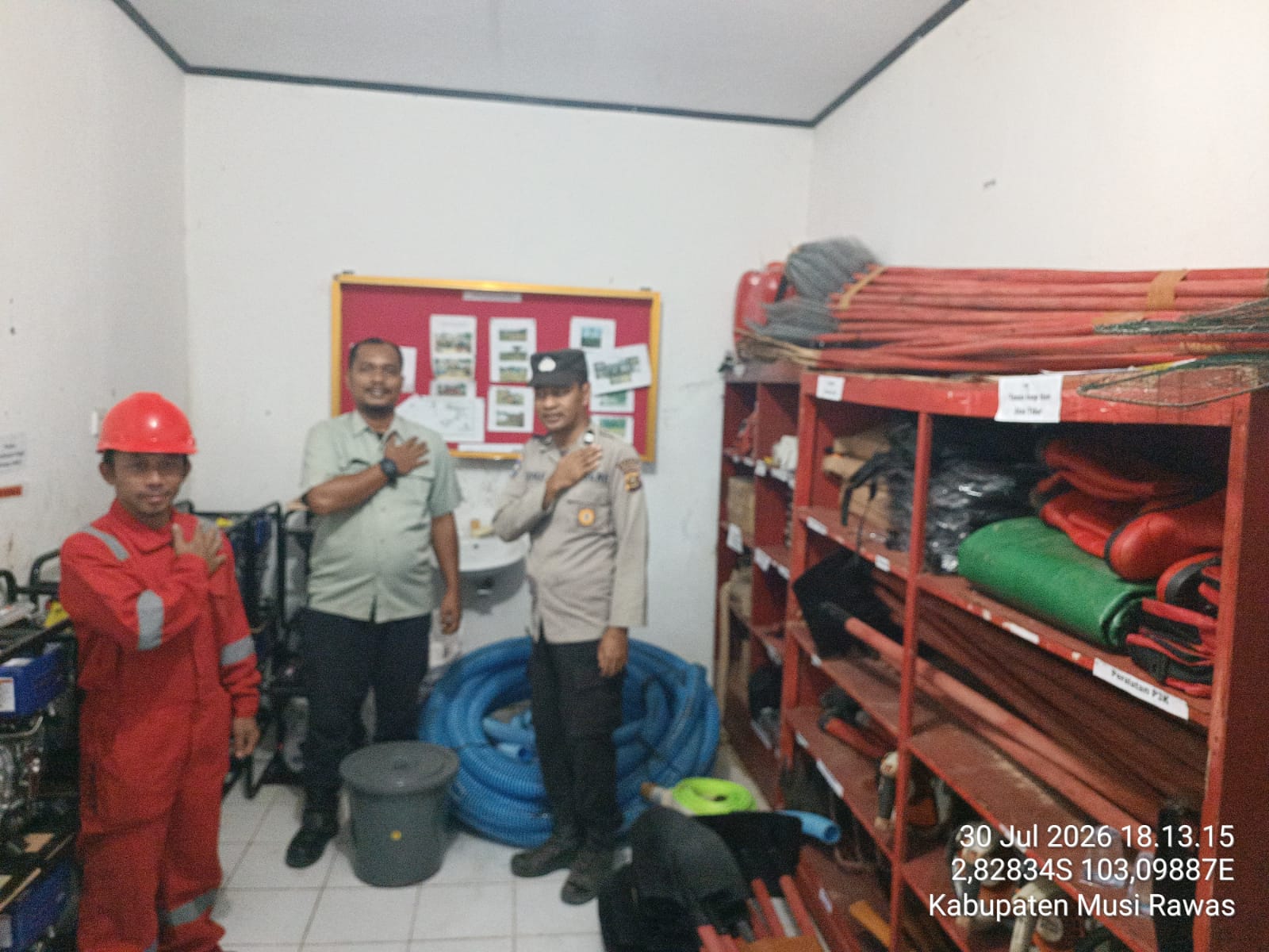 Sinergi Tanggap Darurat: Polres Musi Rawas dan PT Lonsum Perkuat Kesiapsiagaan Hadirkan Kawasan Bebas Karhutla Sinergi Tanggap Darurat: Polres Musi Rawas dan PT Lonsum Perkuat Kesiapsiagaan Hadirkan Kawasan Bebas Karhutla