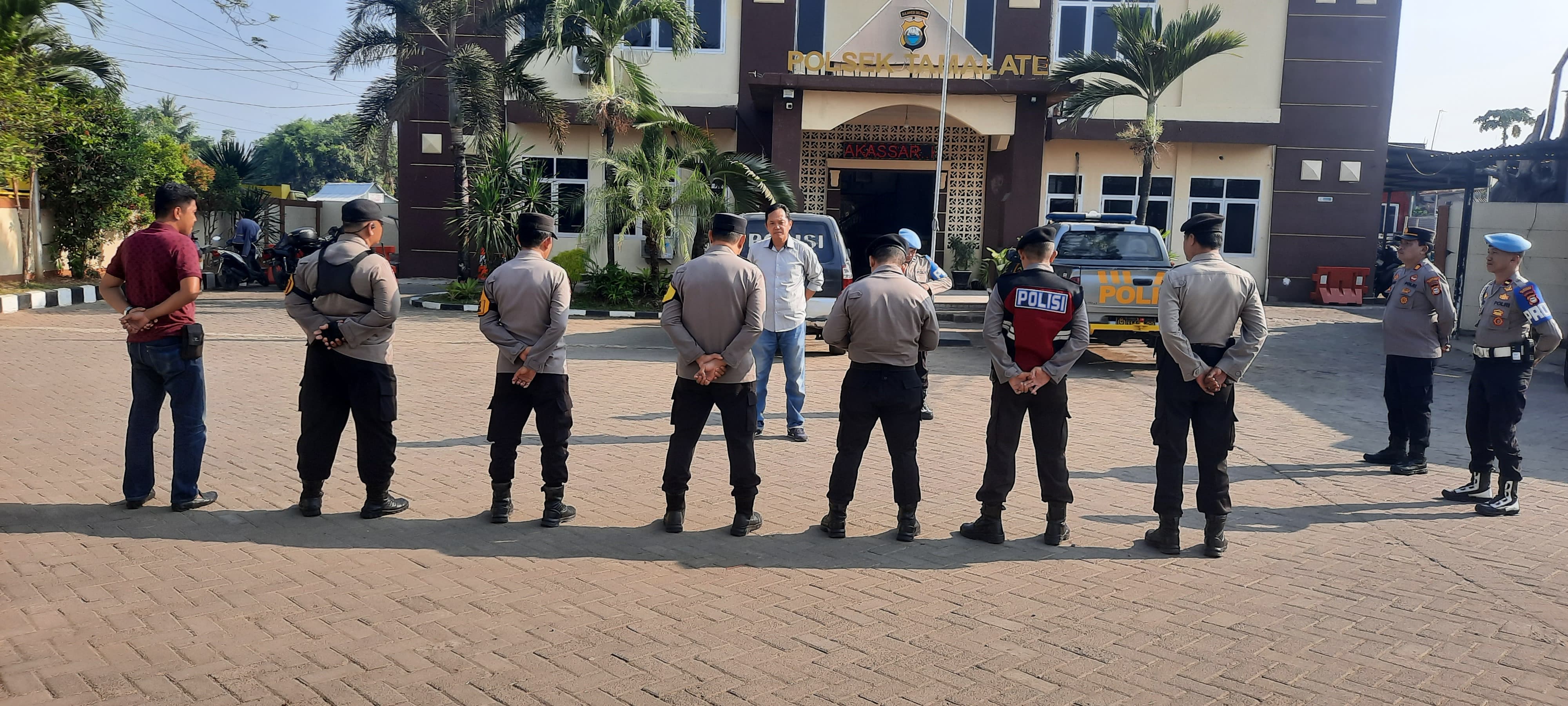 Meningkatkan Kedisiplinan, Kanit Intel Polsek Tamalate Pimpin Apel Pagi